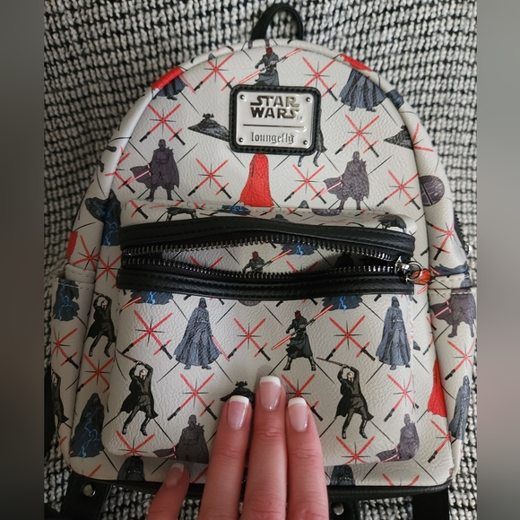 Loungefly Star Wars Backpack - Picture 3 of 4